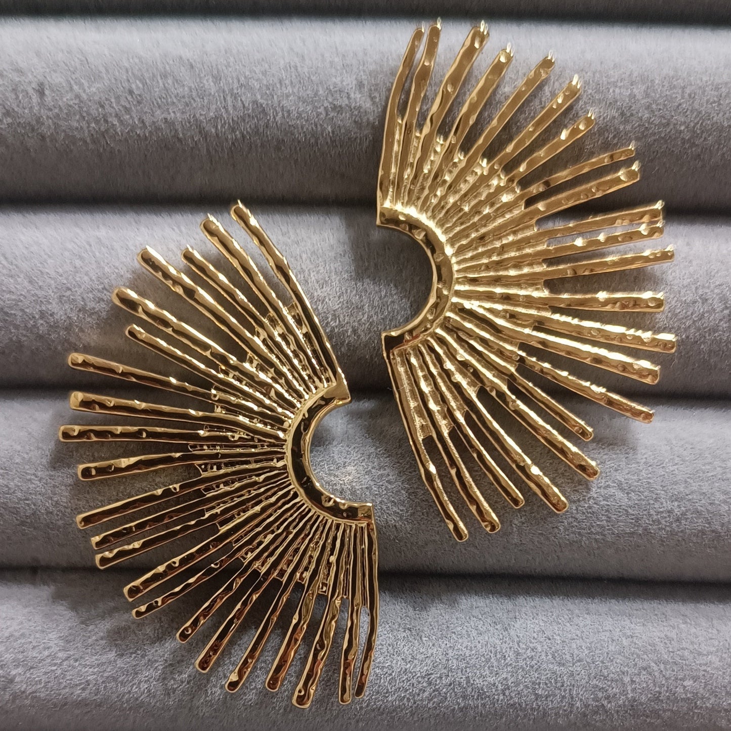 Wings Luxe Drop