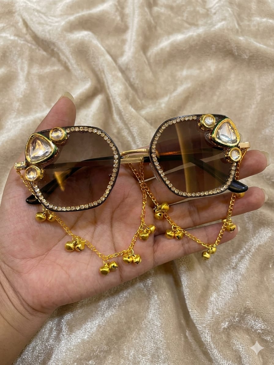 Adaa Luxe Shades