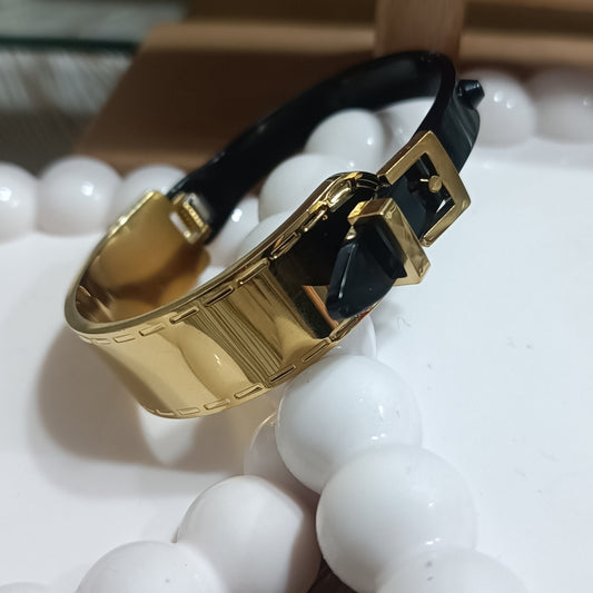 Bold Belt Luxe Bangle