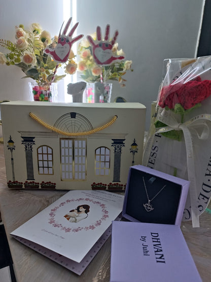 Classic Love for Mom Box